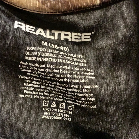 Realtree Shirt - Picture 2 of 3